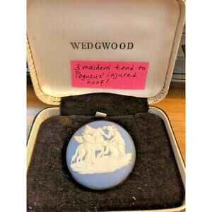 C1885 Wedgwood Blue Jasperware Brooch Sterling Mount Pegasus & Maidens